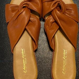 NWT Leather Italian slippers